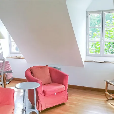 2 Bedroom In Houdetot Sainte-Colombe (Seine-Maritime)